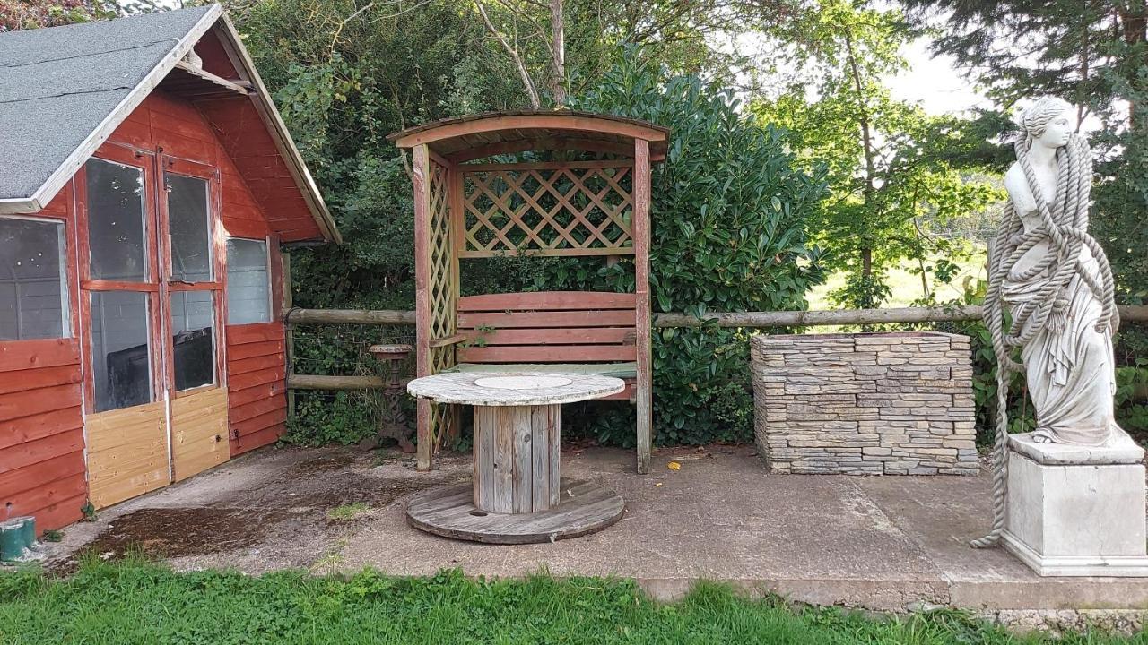 فندق Hot Tub Hideaway Hemyock المظهر الخارجي الصورة